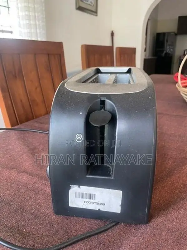 Frigidaire 4 Slice Toaster FD3122