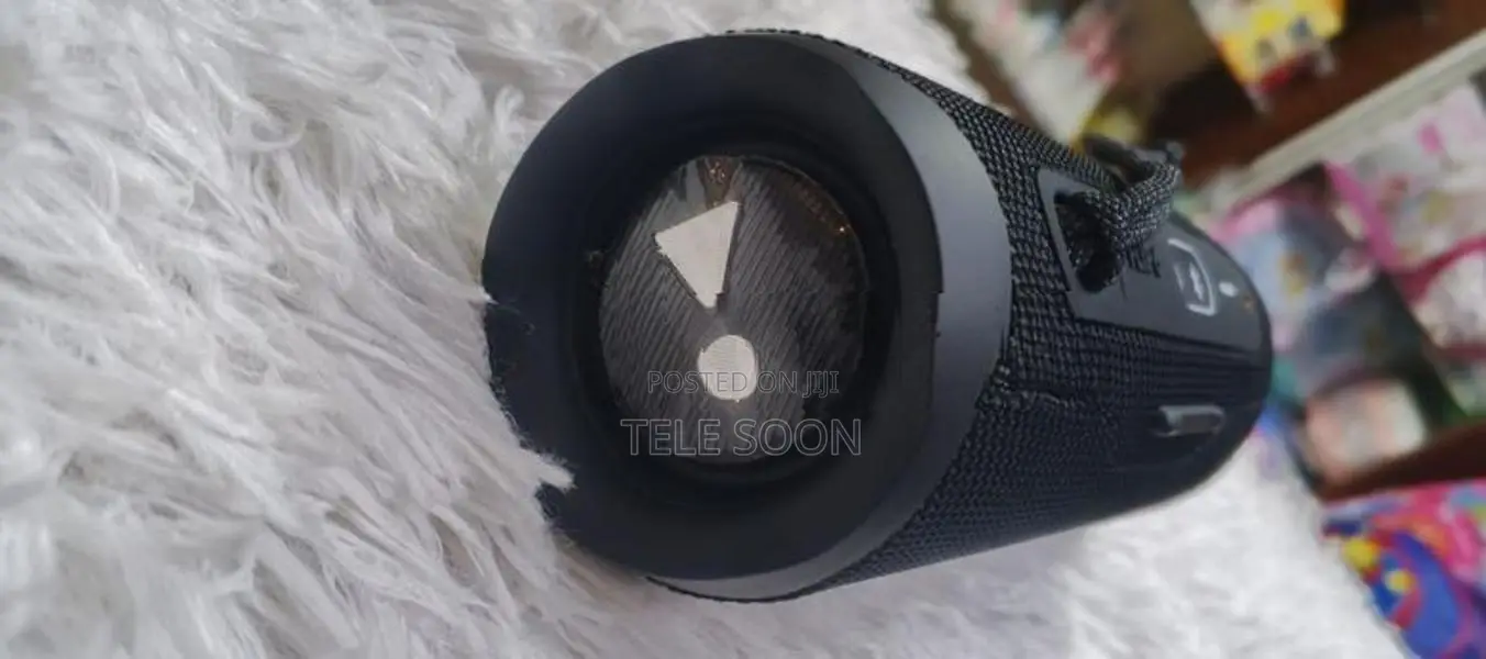 JBL Flip 6 Bluetooth Speaker