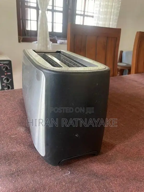 Frigidaire 4 Slice Toaster FD3122