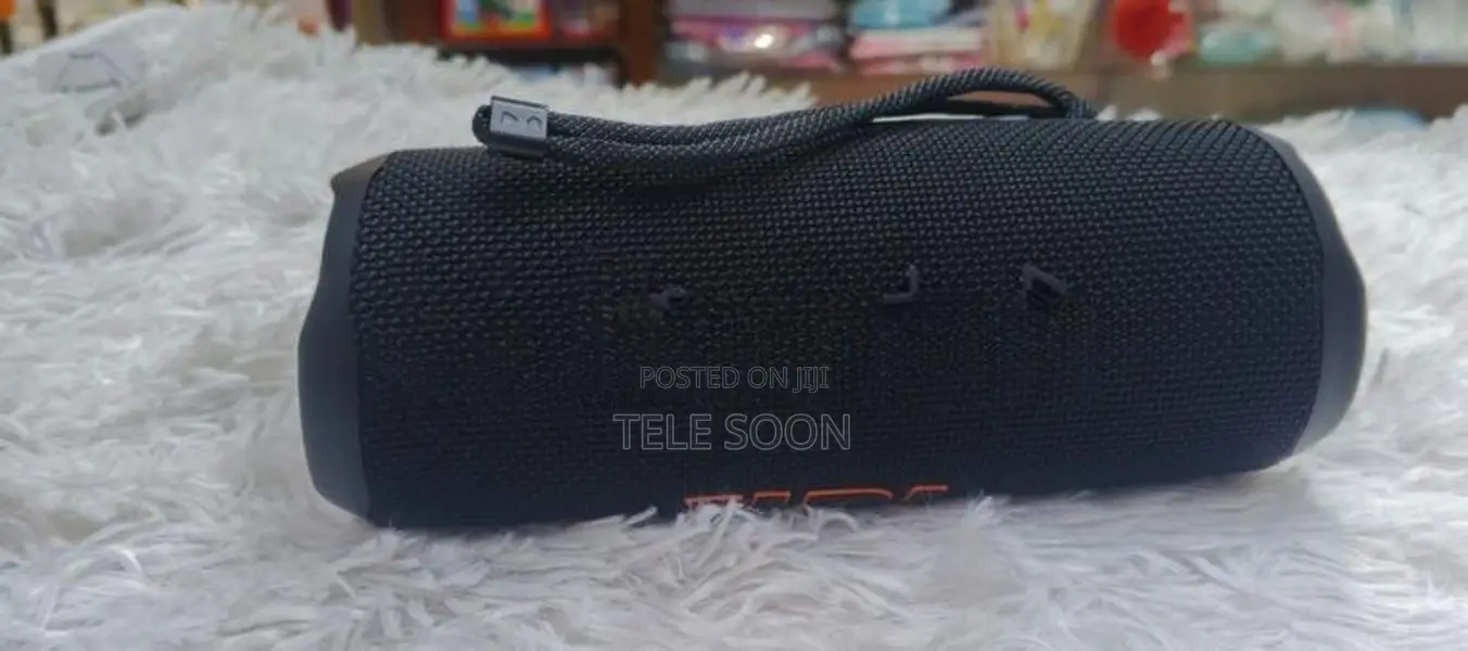 JBL Flip 6 Bluetooth Speaker