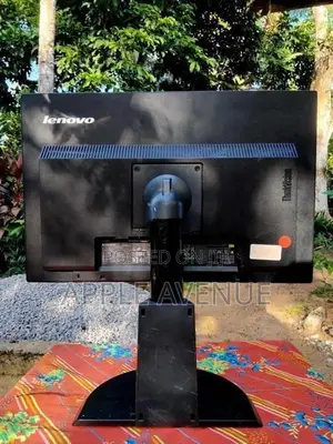 Lenovo Thinkvision 22 Inch Monitor