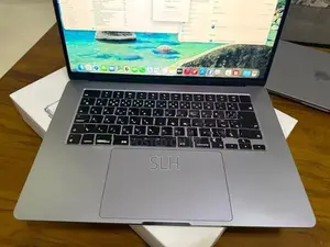 Macbook Air M2 15"