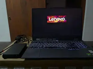 Lenovo LOQ 15ARP9
