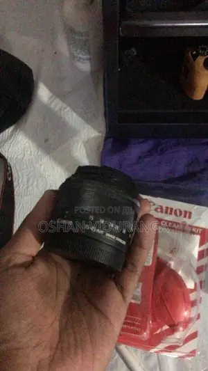 Canon M50