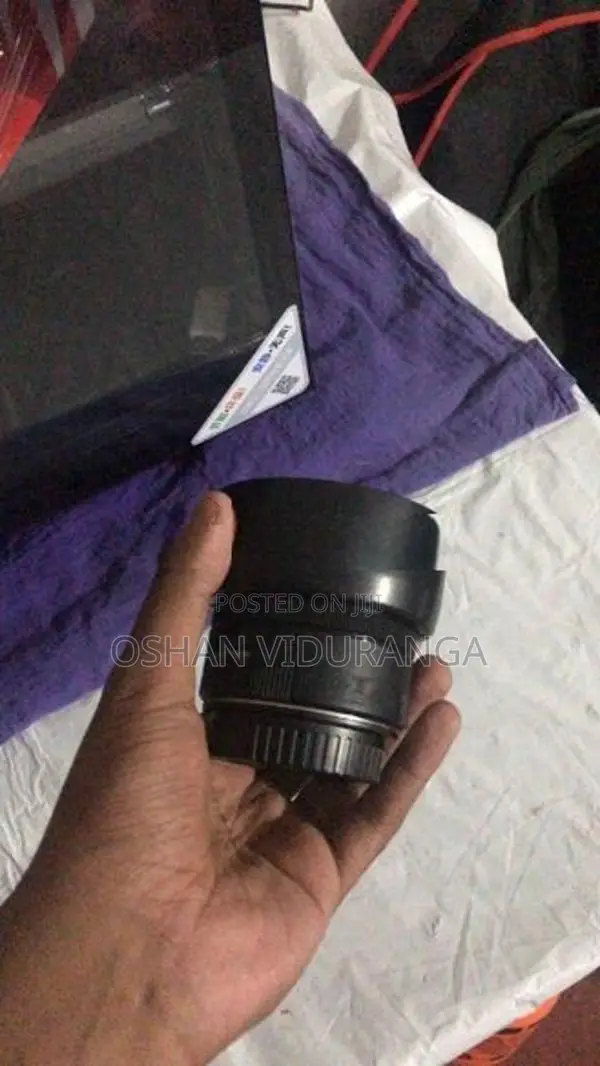 Canon M50