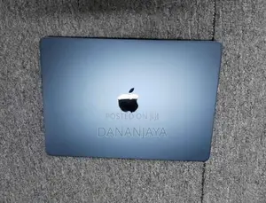 Apple MacBook Air M4 13 Inch 16GB Ram | 256 Midnight