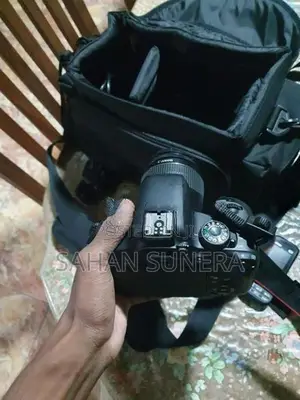 Canon 800d