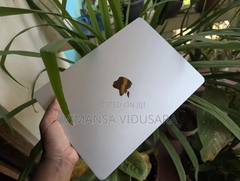 Apple Macbook Air m2
