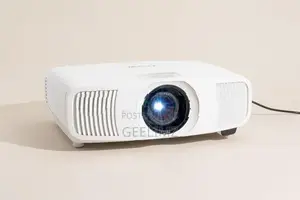 Multimedia Projector Member