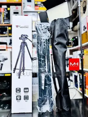 Professional Camera Tripod / Video