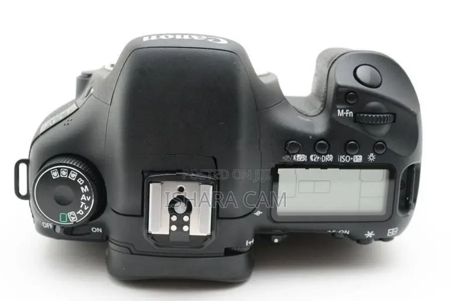 Canon 7D DSLR Body with Lens