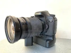 Canon 7D DSLR Body with 300 Lens