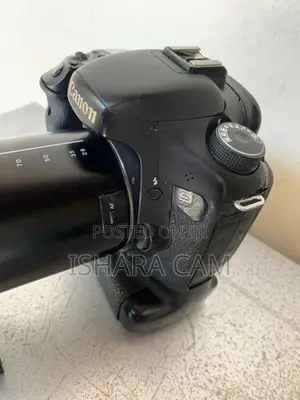 Canon 7D DSLR Body with 300 Lens