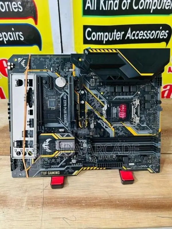Z370 ASUS TUF GAMING MOTHER BOARD