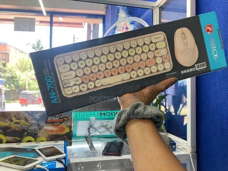iMice AN-700G Wireless Keyboard & Mouse Combo pack R1 A3