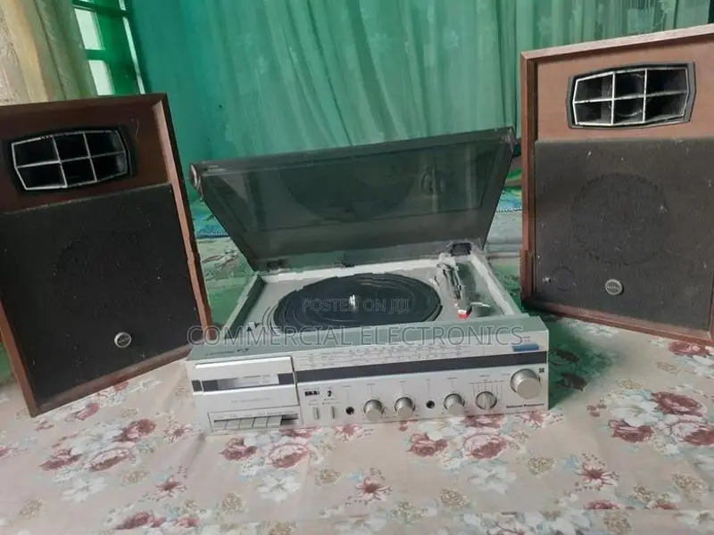 3 in 1 Radio Records player with cassette
