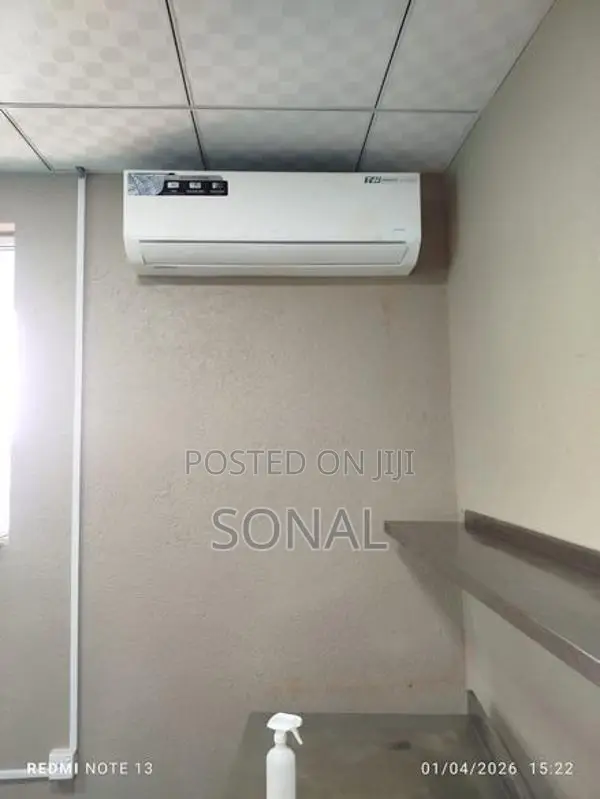 TCL 24000 BTU Smart Inverter Air Conditioner BreezeIN Series