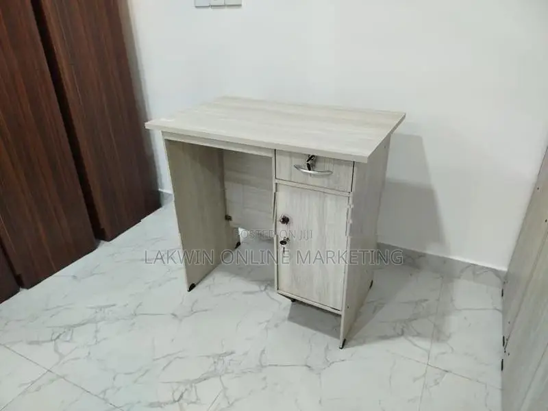 American Ash Writing Table
