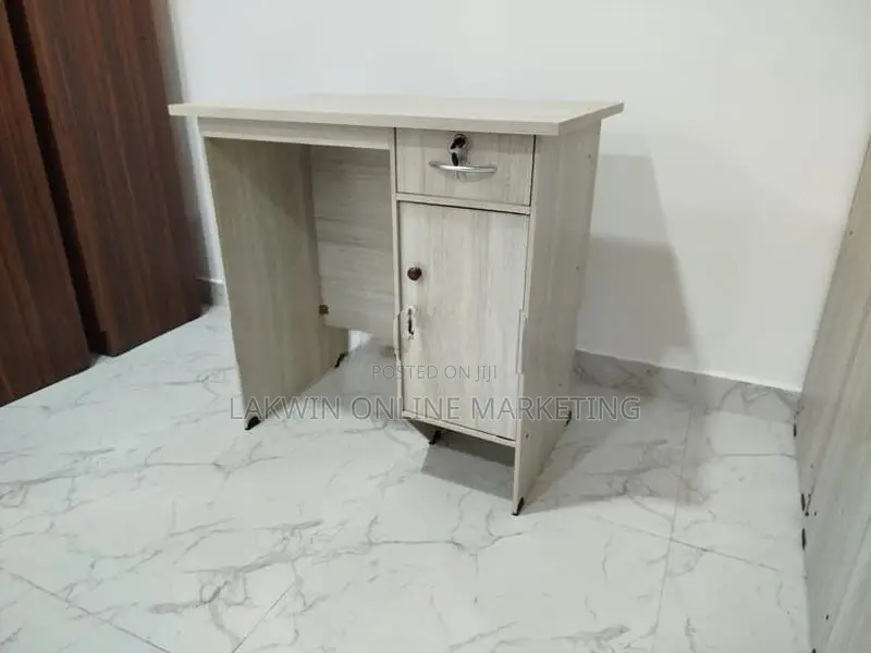 American Ash Writing Table