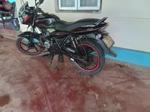 Bajaj Discover 125 2012