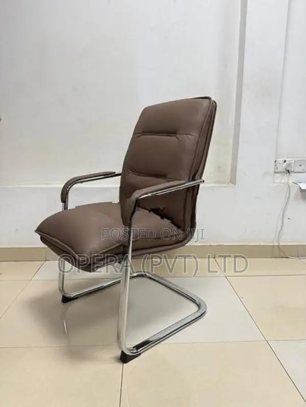 Executive Visitor Chair - D70