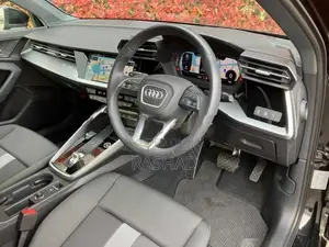 Audi A3 Advanced Package 2023