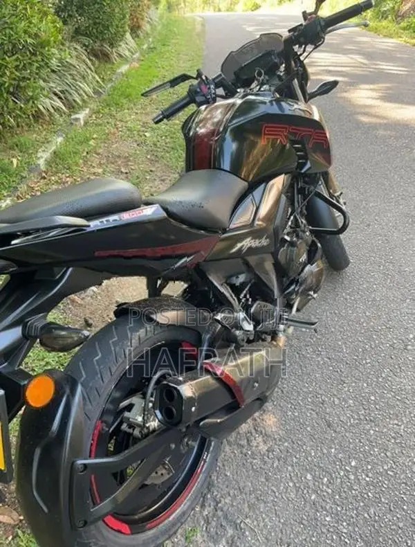 TVS Apache RTR 200 2018