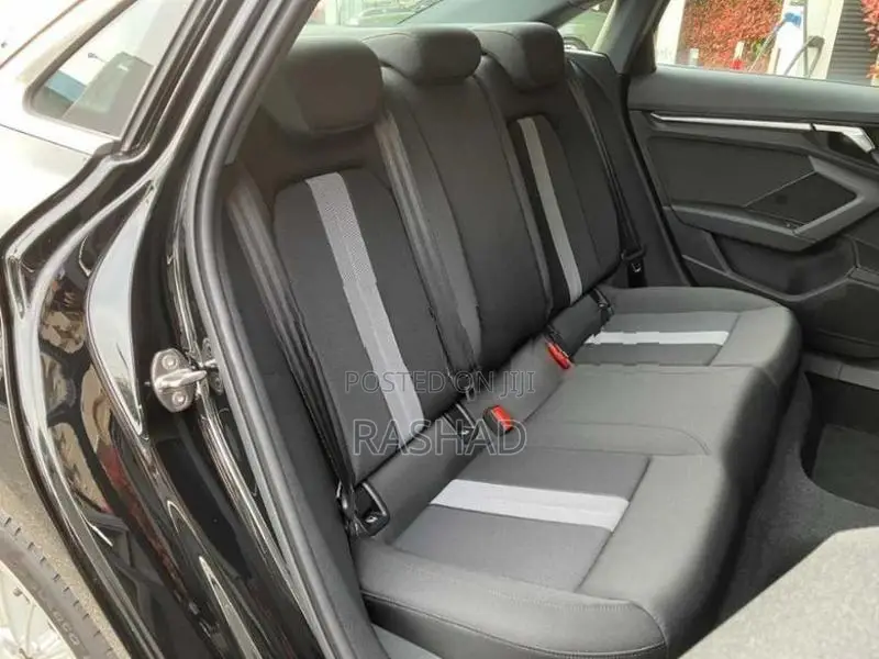 Audi A3 Advanced Package 2023