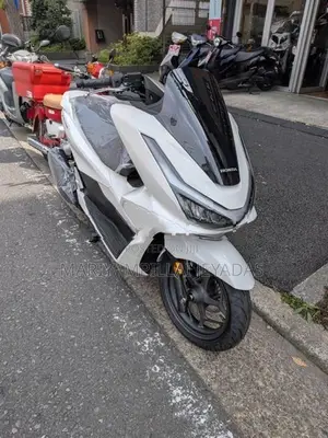 Honda PCX160 2025