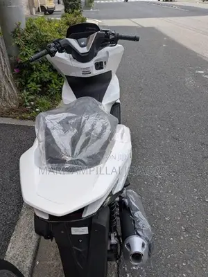 Honda PCX160 2025
