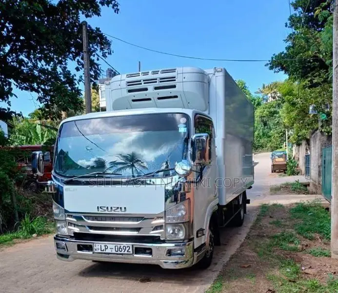 Isuzu Elf Lorry 2015