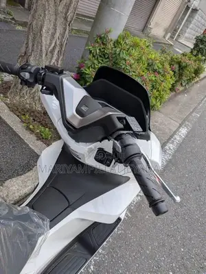 Honda PCX160 2025