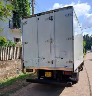 Isuzu Elf Lorry 2015