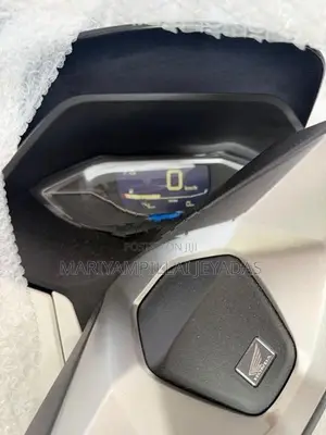 Honda PCX160 2025