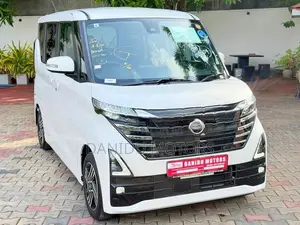 Nissan Roox 2024