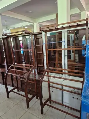 New wooden cloth rack L