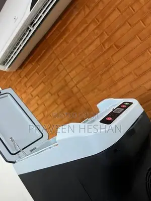Portable Car Fridge AC/DC Powered