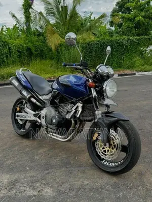 Honda Hornet Ch130 2010
