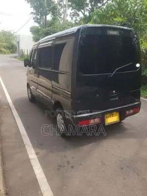 Mitsubishi Minicab 2012