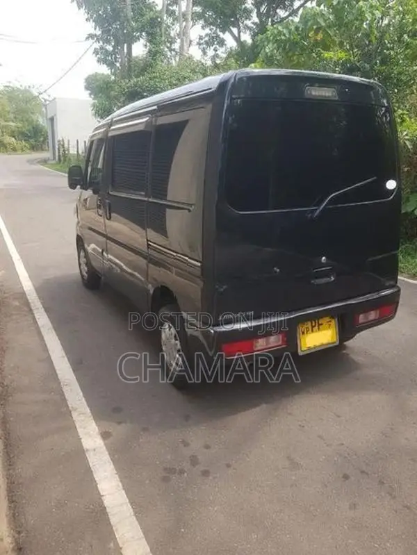 Mitsubishi Minicab 2012