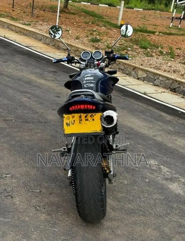 Honda Hornet Ch130 2010
