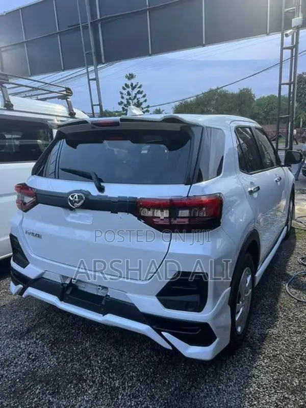 Toyota Raize X Modelista 2023