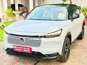 Honda Vezel Z-Play 2025