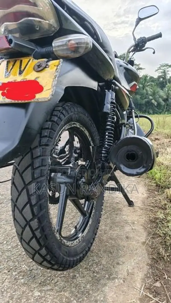 Bajaj Discover 2011