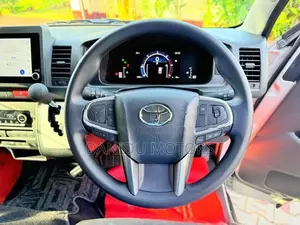 Toyota KDH 223-GDH High Roof 2026