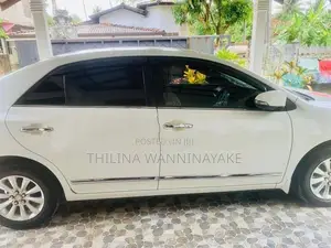 Toyota Premio G Superior 2017