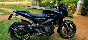 Bajaj Pulsar NS200 2017
