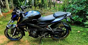 Bajaj Pulsar NS200 2017