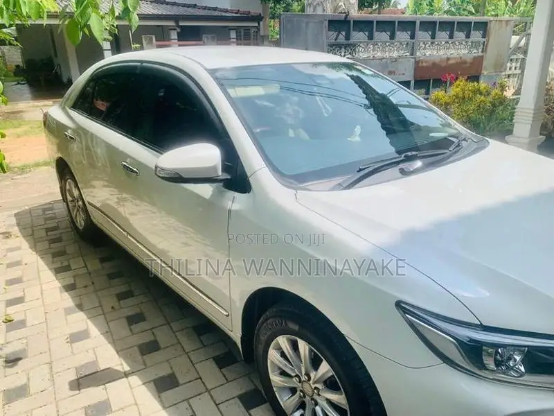 Toyota Premio G Superior 2017