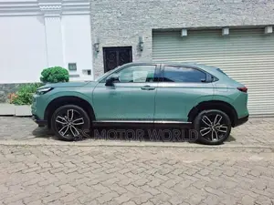 Honda Vezel Z PREMIUM 10SP 4WAY 2026